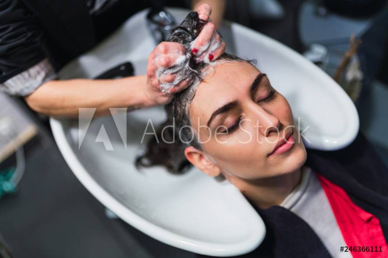 Les avantages des produits de coloration INSIGHT dans votre salon de coiffure à Marseille